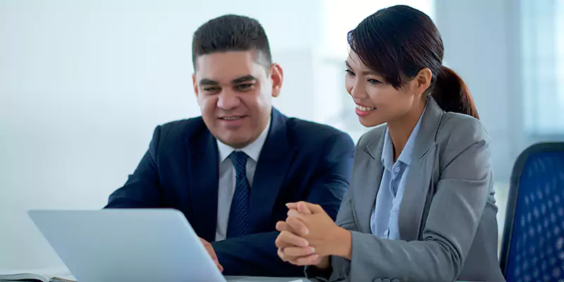 Why Partner with the Best TN Visa Consultants for Canadian Applicants for Ukraine?